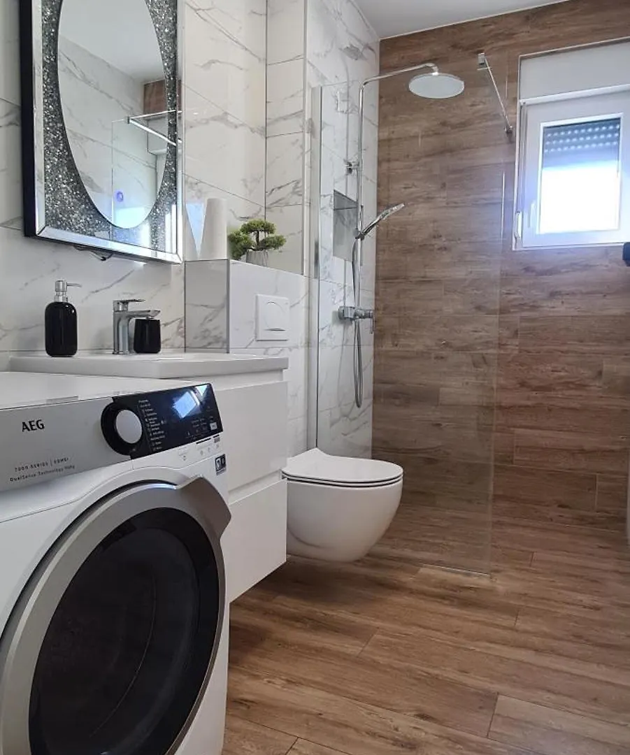 Apartment Cvit Trogir 0*,